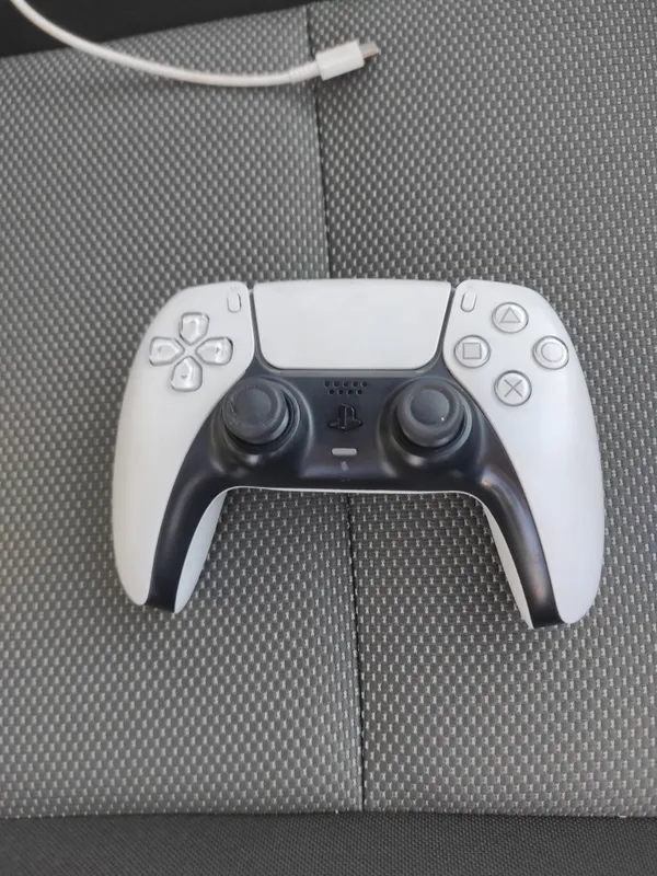 PlayStation 5 джойстик 1