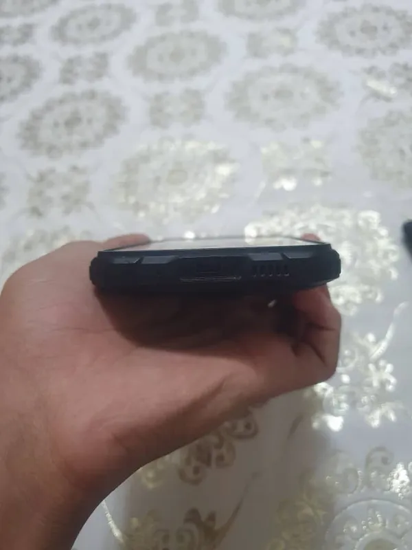 Продаётся телефон Blackview BV5300 4 Продаётся телефон Blackview BV5300 4