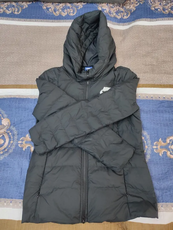 Женская куртка Nike оригинал — фото 1