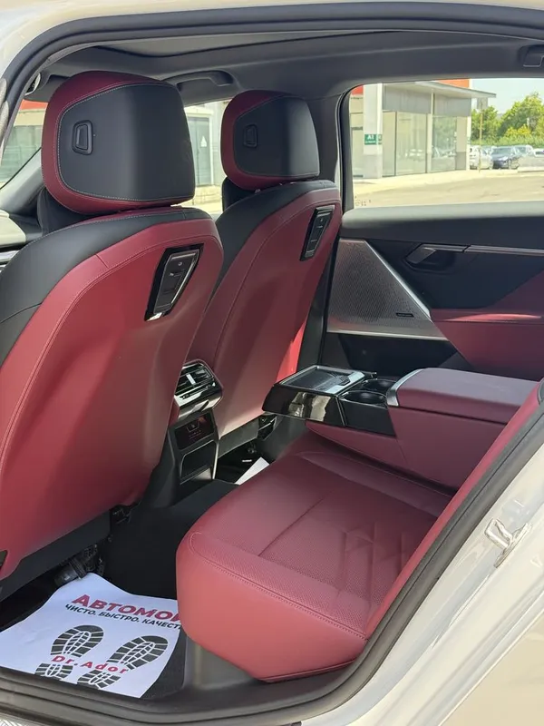 Bmw i5 35L 2024-Yil 15.700 yurgan +dop option 360kamera Harman Kardon 8 Bmw i5 35L 2024-Yil 15.700 yurgan +dop option 360kamera Harman Kardon 8