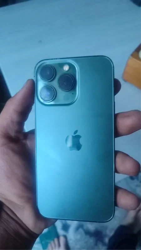 Iphone 13 pro yomks 73 ochilmagan