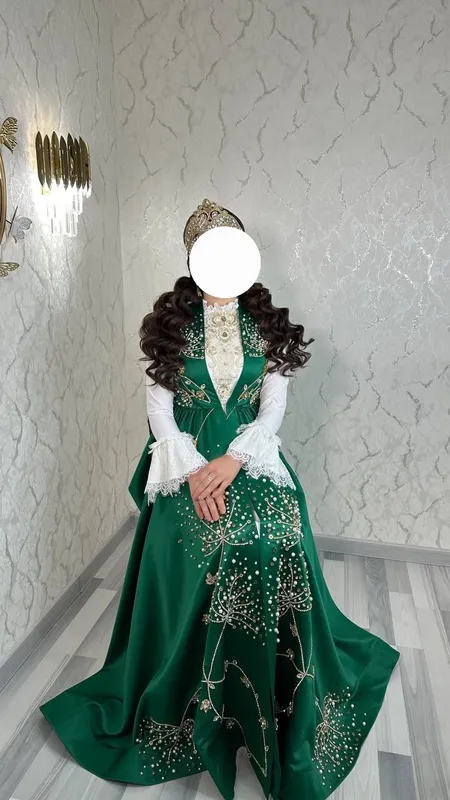 tilla qosh,bazasi bilan 400 000
