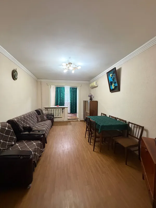 Аренда Чиланзар 8 3комн 1 этаж. кирпич 1