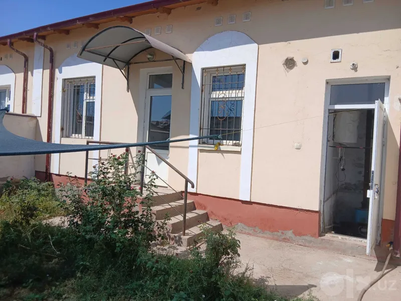 2 сотихли, 3 хонали котедж сотилади. Боғобод, Шаршара тарафдан. 4 2 сотихли, 3 хонали котедж сотилади. Боғобод, Шаршара тарафдан. 4