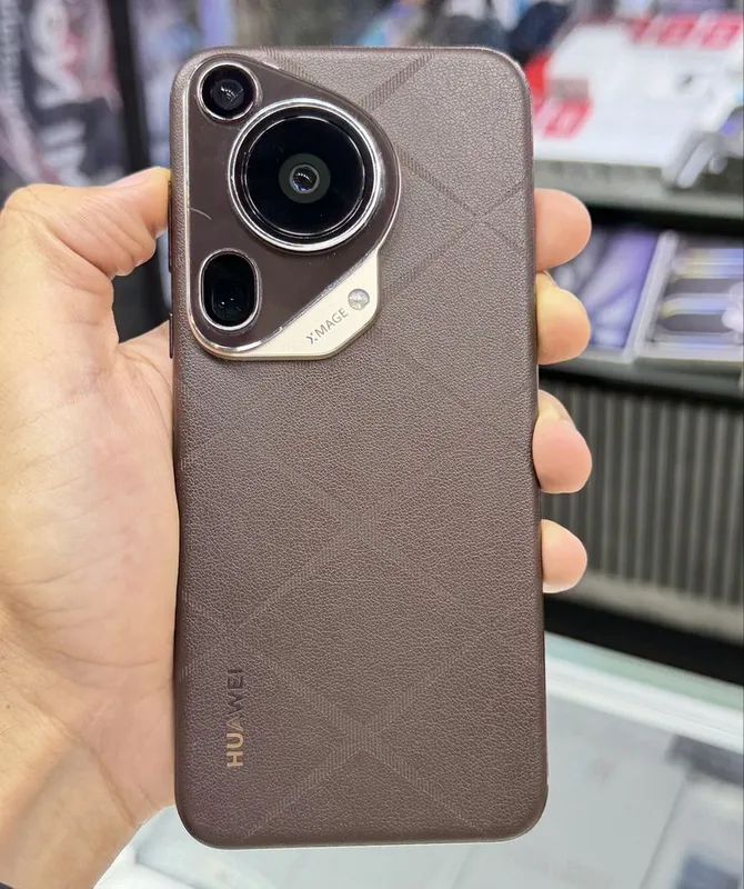 Huawei pura 70 ultra 16/512 gb brown 1