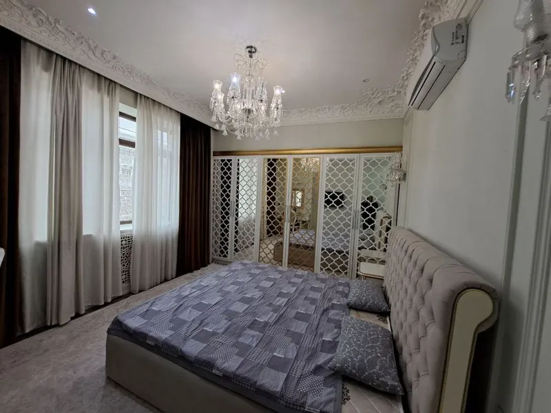Сдается квартира в аренду на Новомосковской 1