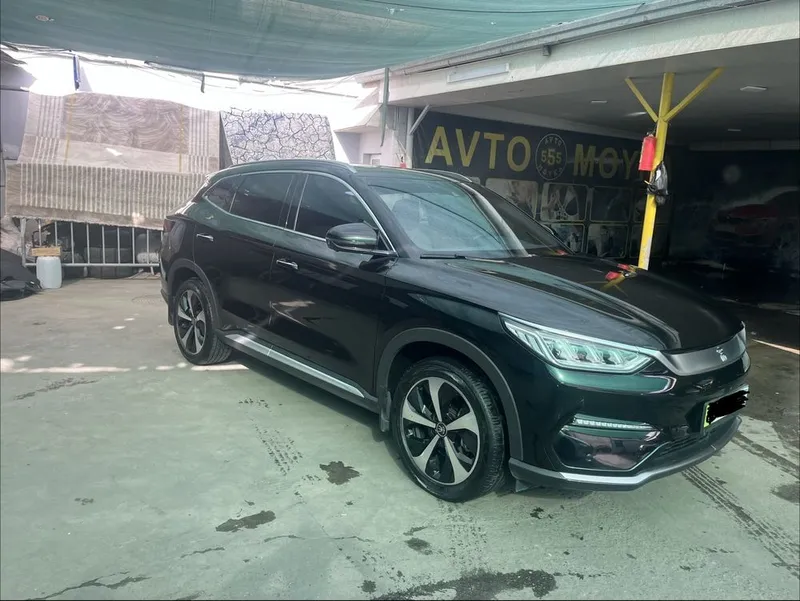 BYD song plus flagship