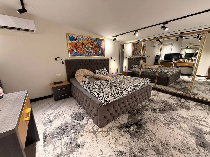 Продаётся двухъярусная квартира с евроремонтом и мебелью в ЖК Dream House — фото 1