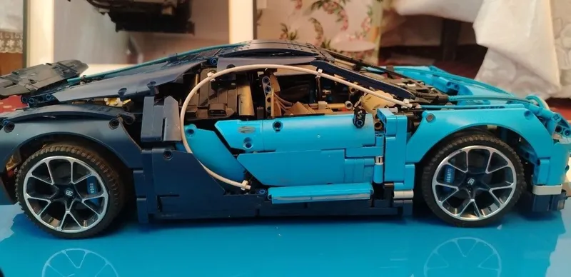 LEGO dan yasalgan (qol ishi) FERARI, BUGATTI, PORSCHE 1