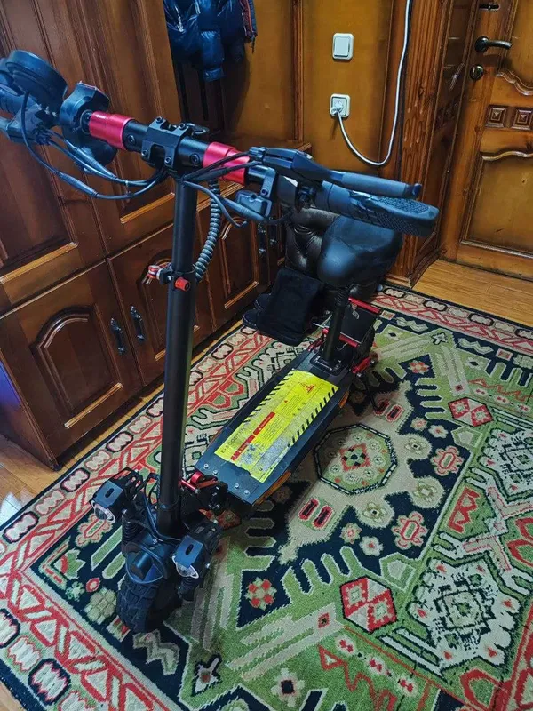 Электросамокат Skillmax, Model YF-005A