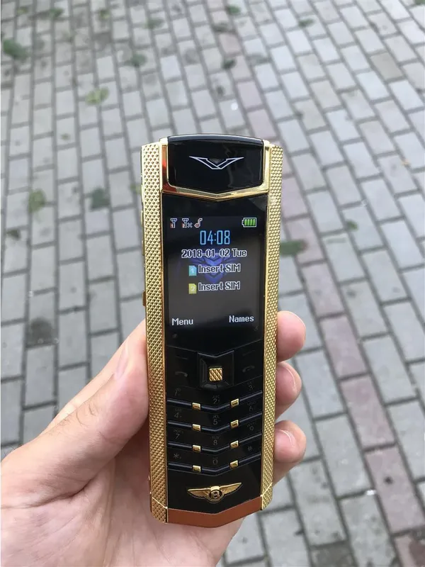 Vertu 7