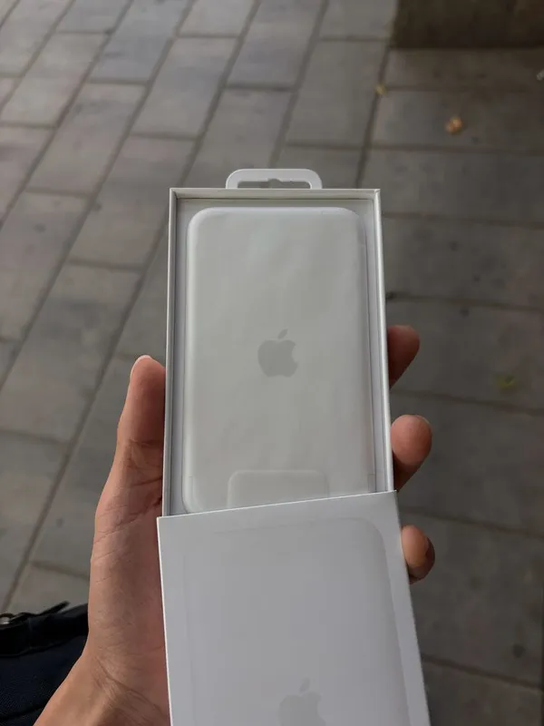 Apple iPhone Air Battery Pack — фото 2