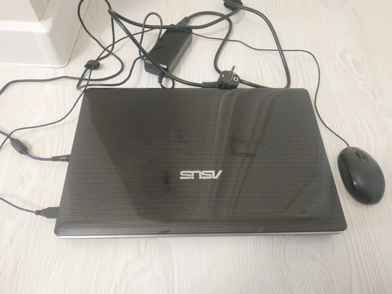 Ноутбук ASUS i5-2410M / 4GB / HDD 500GB — фото 3