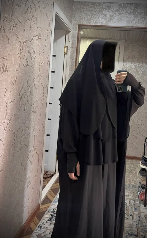 Abaya perchatkali