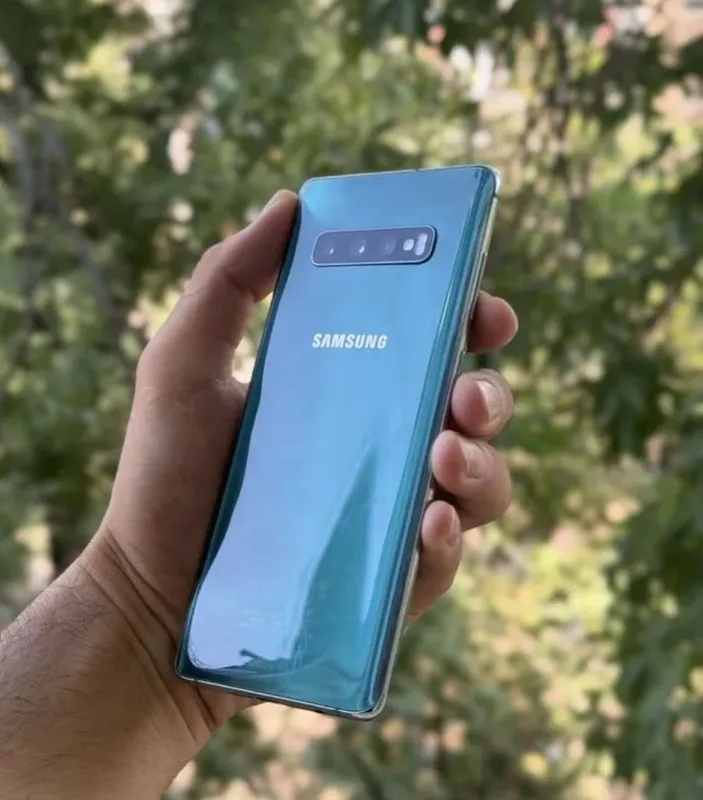Samsung S10+ Samsung S10+