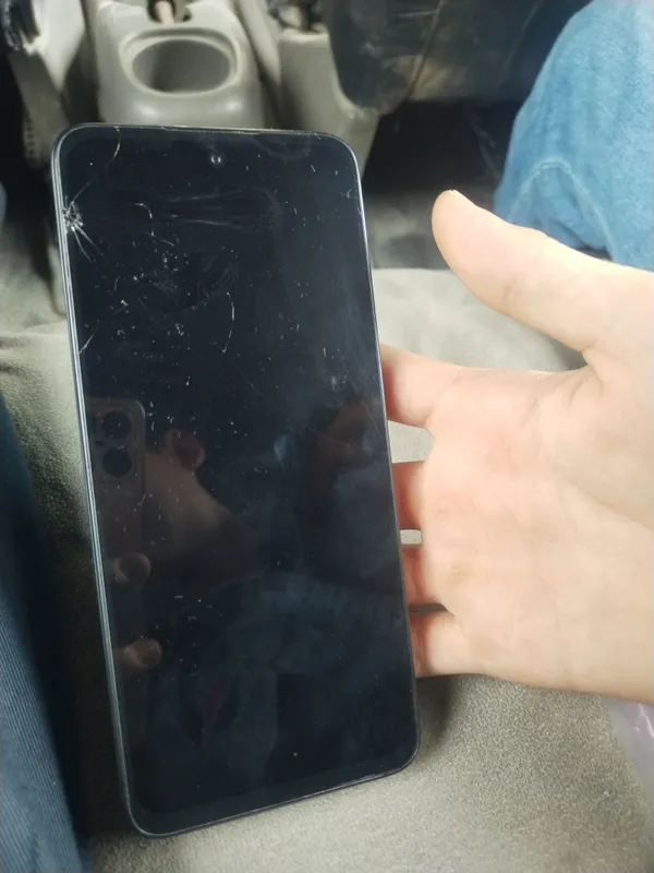mi 12 ram 6 rom 128 aybi ekran ketgan ayby tinniq — фото 1