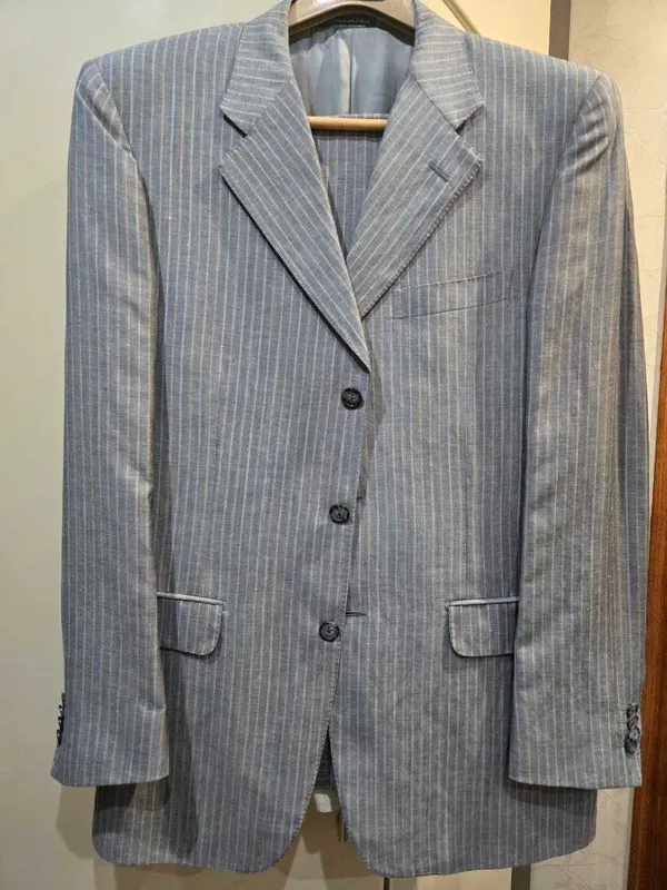Продается Итальянский Мужской Костюм Corneliani (б/у, оригинал) 1