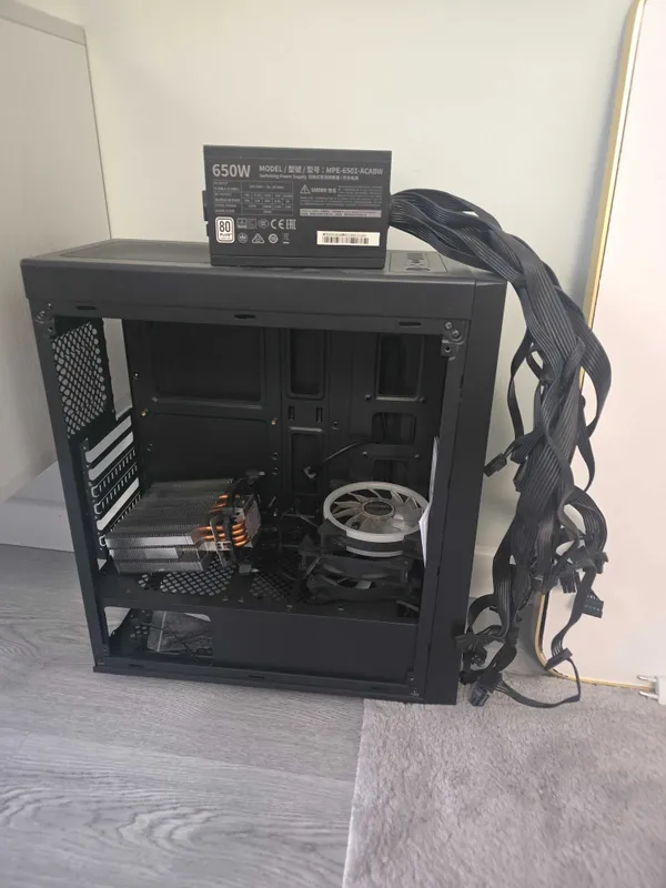 Продаётся корпус для ПК + БП Cooler Master 650W + Кулер процессора Продаётся корпус для ПК + БП Cooler Master 650W + Кулер процессора