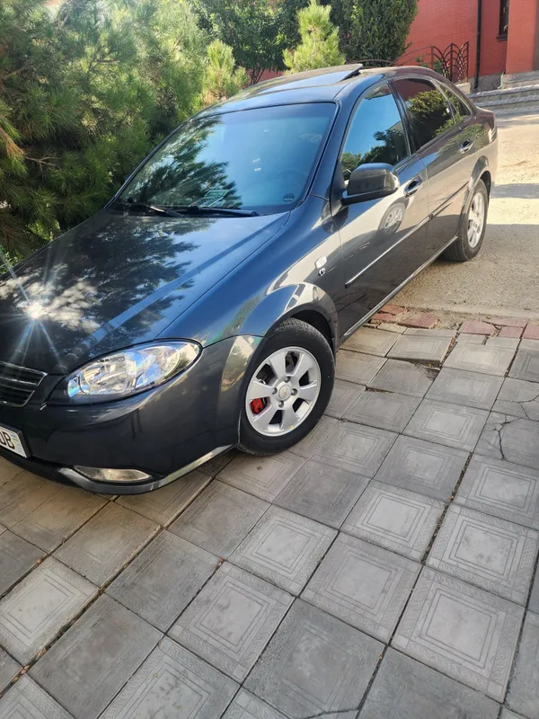 Jentra 3 pozitsiya avtomat sotiladi 1