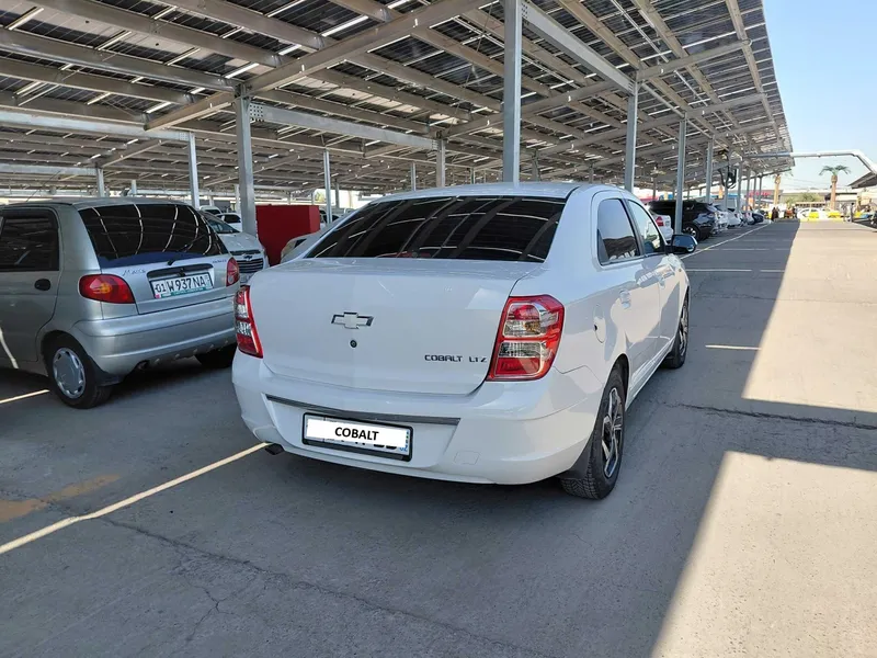 Chevrolet Cobalt 3 Chevrolet Cobalt 3