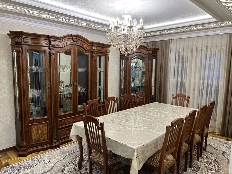 3-х комнатная Метро Ойбек Госпитальный рынок Мираб — фото 3