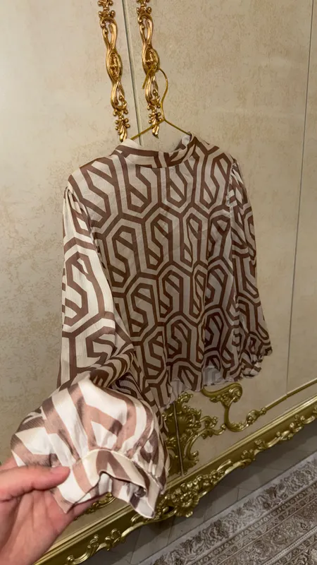 Блузка