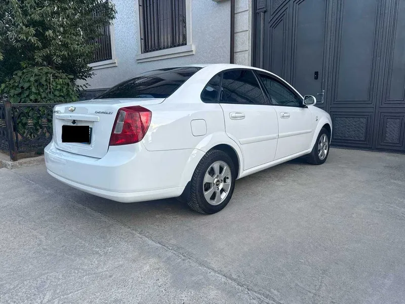 Chevrolet Lacetti 1.6 avtomat