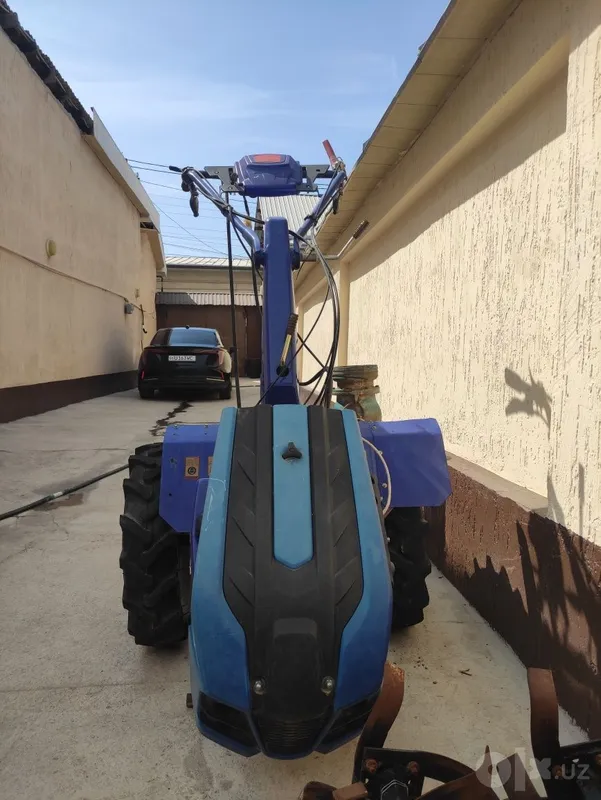 Motokultivotor va frezr 15 ot kuchi 1 Motokultivotor va frezr 15 ot kuchi 1