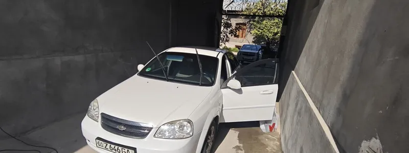 Lacceti chevrolet 2