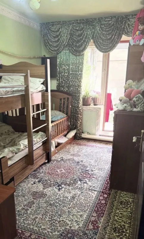 Кибрай Посёлок Улугбек Продается квартира 3/1/4 балкон 2х6 4