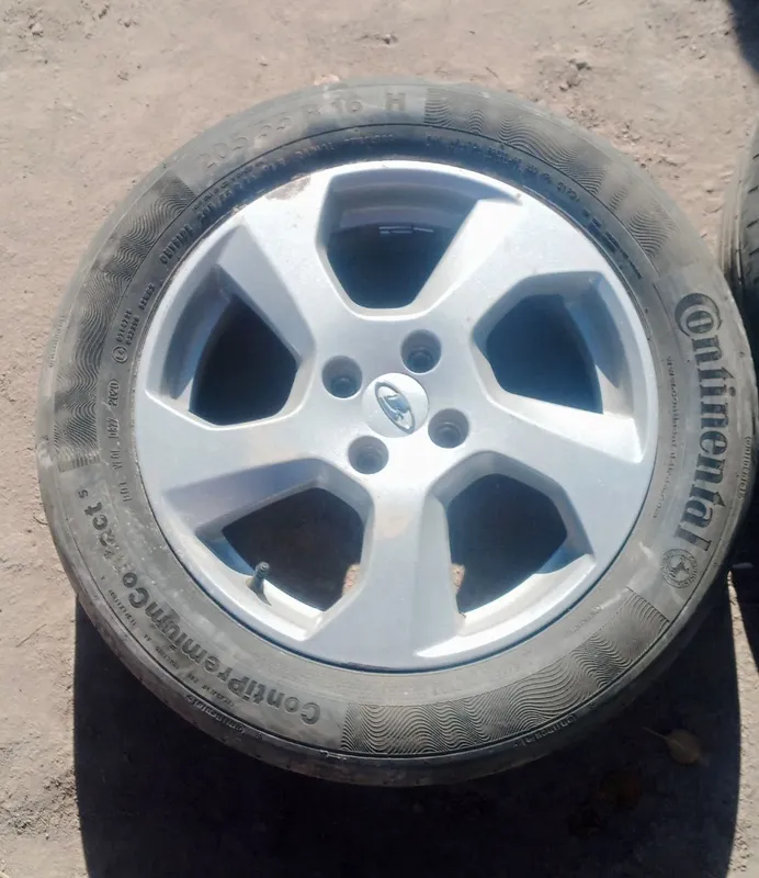 Largus R16 2 ta Biroz diskida yorilish bor — фото 2