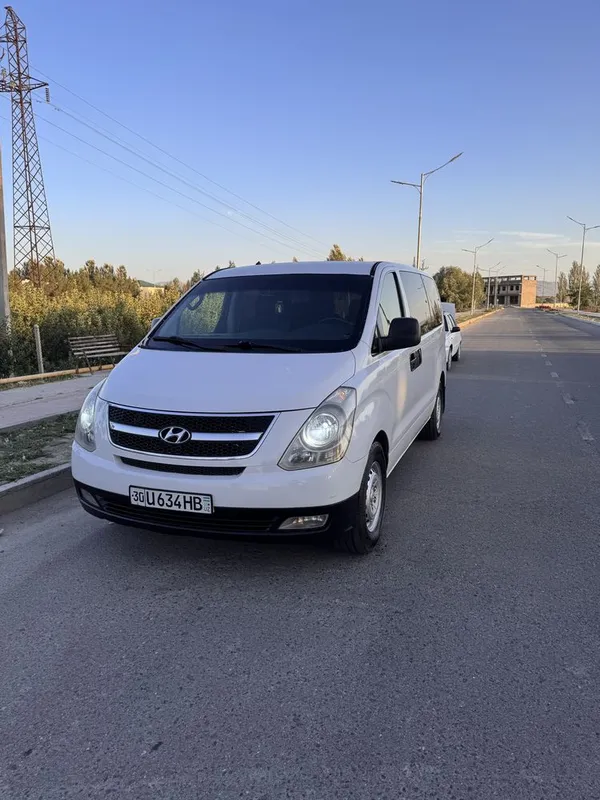 Hyundai Starex 2.4 benzin Hyundai Starex 2.4 benzin