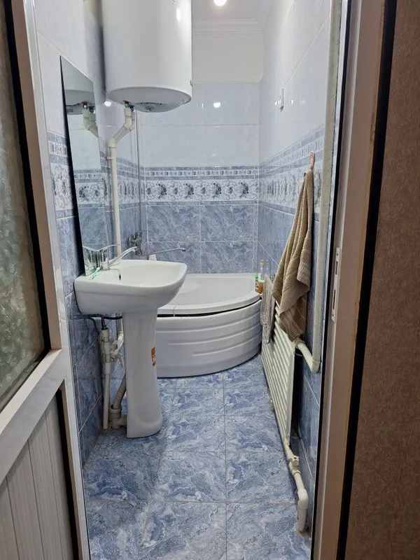 Продаётся дом с огородом — фото 3