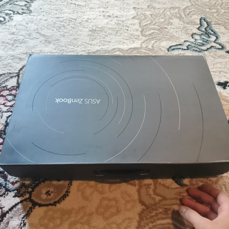 ASUS ZenBook 2