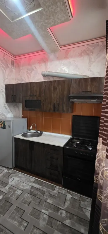 Сдаётся 1х комнатная квартира на 4этаже в районе Мафтуна бар 5 Сдаётся 1х комнатная квартира на 4этаже в районе Мафтуна бар 5