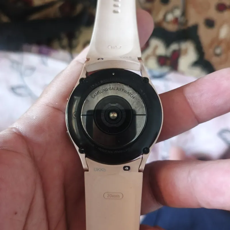 Galaxy watch 4 yaxshi holatda — фото 6