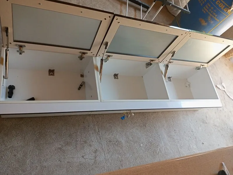 Kuxini mebel yengi 8 Kuxini mebel yengi 8