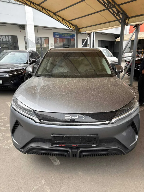 BYD Yuan Up DM-i va EV hamma pozition — фото 1