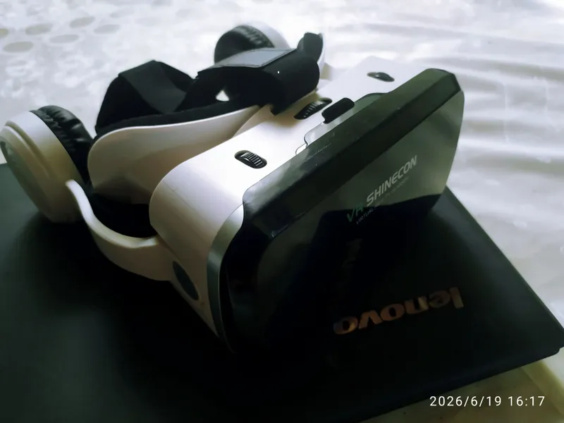 VR SHINECON - Virtual koʻzoynak