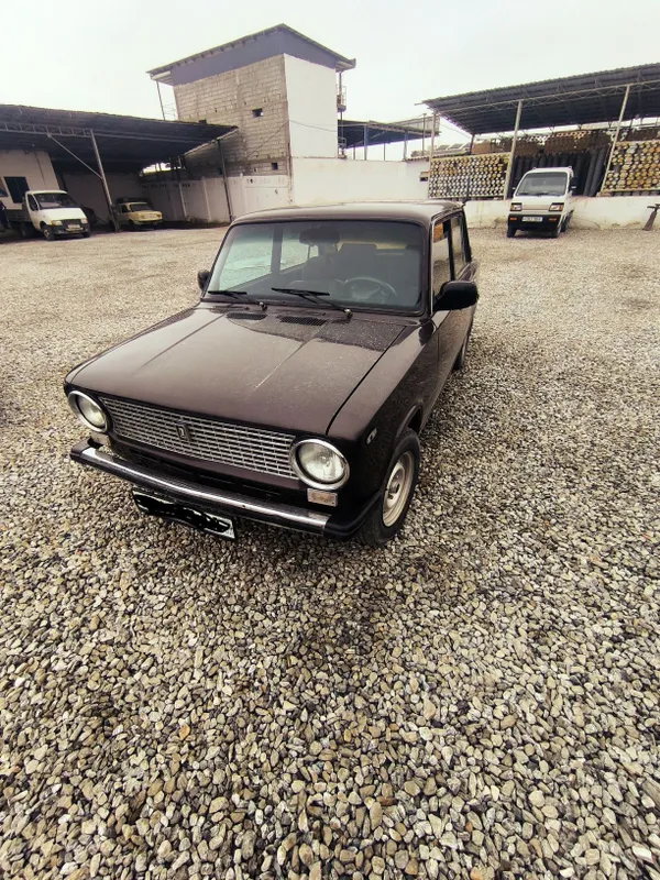Vaz 21011 ideal sastiyana 4 Vaz 21011 ideal sastiyana 4