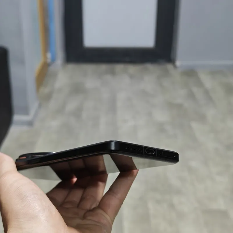 Xiaomi 14 ultra 12/256 to‘liq komplekt 6 Xiaomi 14 ultra 12/256 to‘liq komplekt 6