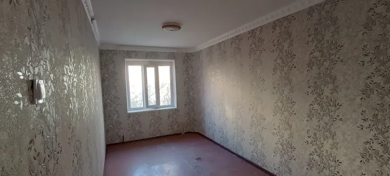 Киргули АТС ёнида 2 хонали кв