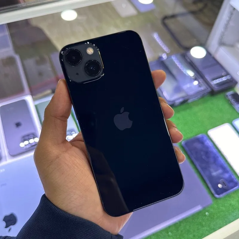 Iphone 13 128GB 79% Midnight 300$ 1