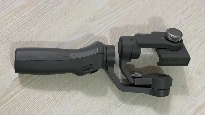 Стабилизатор DJI Osmo Mobile 2 2 Стабилизатор DJI Osmo Mobile 2 2