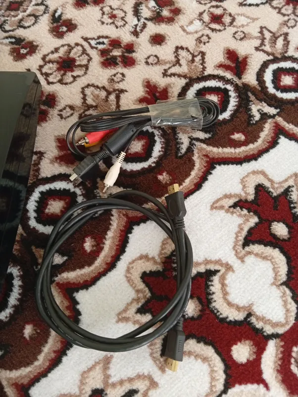 playstation 3 slim jostik 2ta + kamera 3