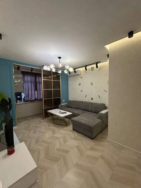 2 xonali kvartira, 53 m2, Yashnobod 3