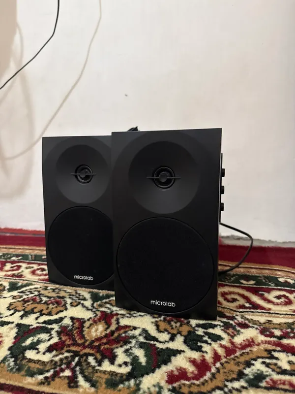 Microlab b70