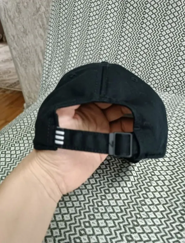 Оригинальная кепка Adidas 4