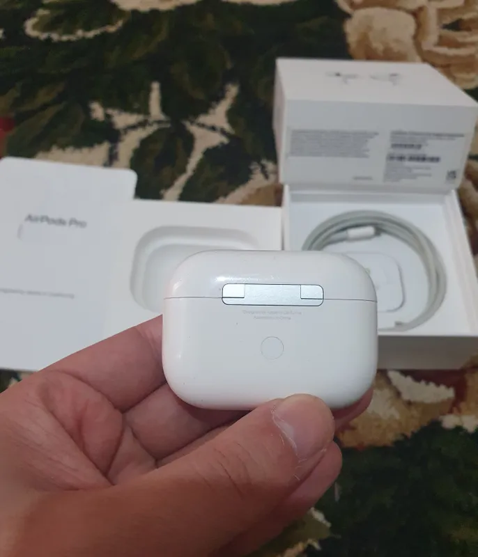 AirPods Pro 1 Оргинал 100% Отличном Состояния 2 AirPods Pro 1 Оргинал 100% Отличном Состояния 2