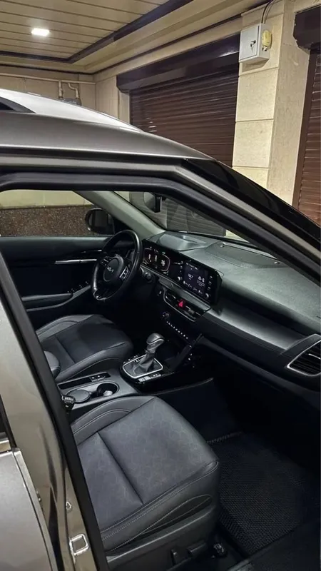 Срочно продаётся KIA Seltos 3 Срочно продаётся KIA Seltos 3